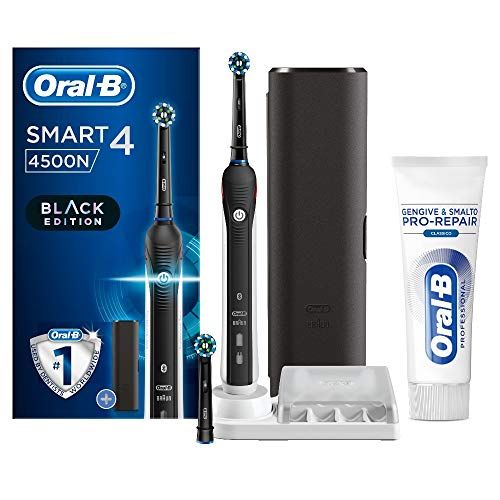 Oral-B Smart 4 4500 Spazzolino Elettrico Testine Oral B Cross Action, Dentifricio Incluso, Due Testine, Nero