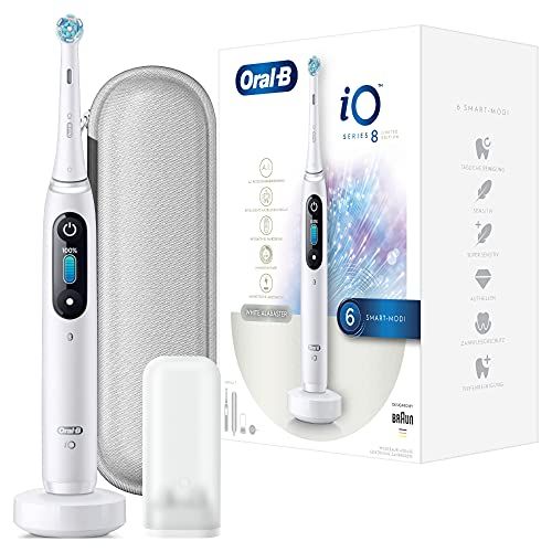 Oral-B iO Series 8 – Spazzolino elettrico toothbrush, 6 modalità di pulizia dei denti, tecnologia magnetica, display a colori e custodia da viaggio, edizione limitata, bianco alabastro